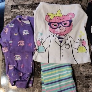 Girls pajama sets (5 sets in bundle)